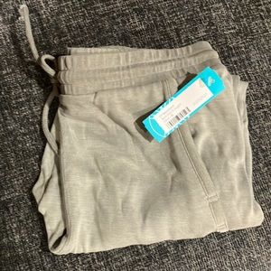 Free people movement olive back into it jogger size medium NWT